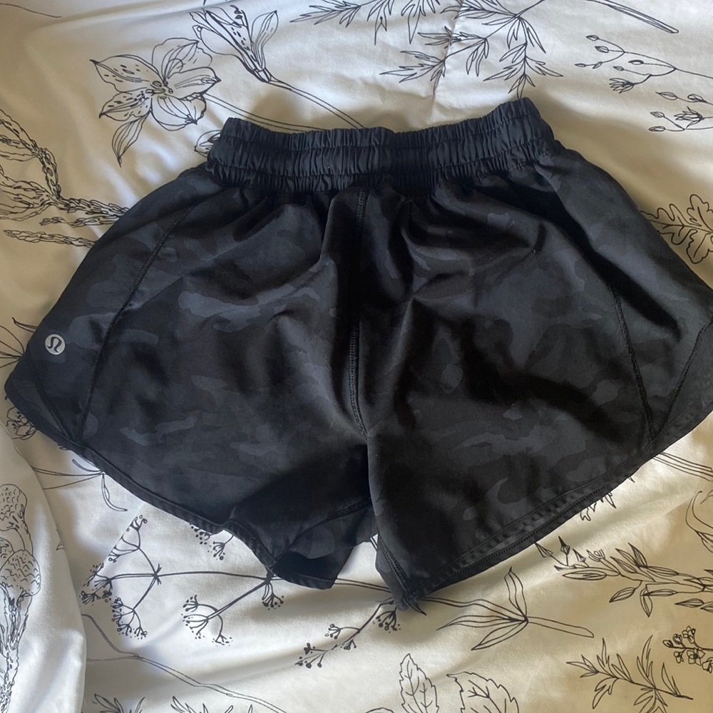 lulu hotty hot shorts